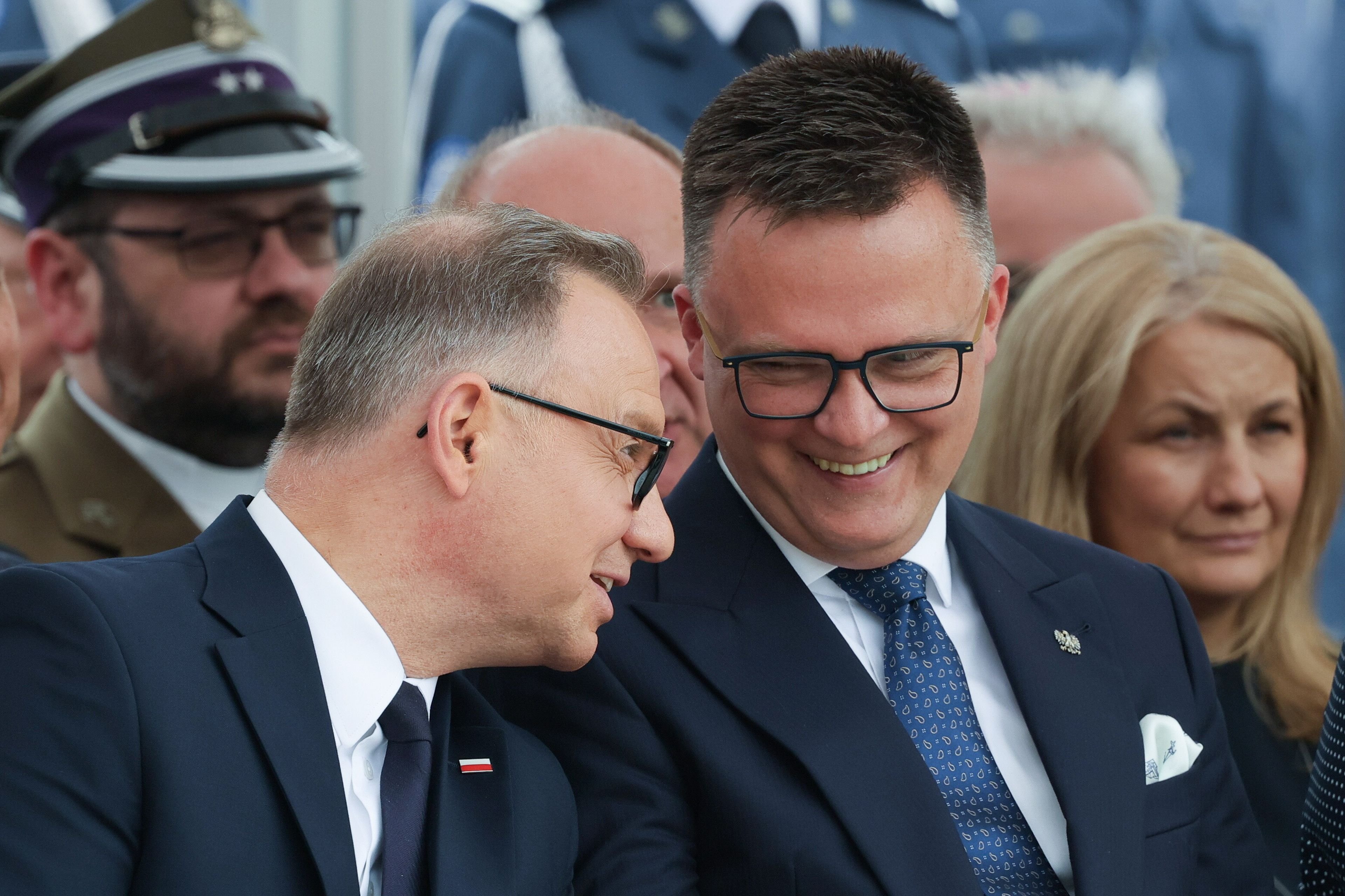 Spotkanie prezydenta i marszałka Sejmu po słowach Hołowni o zamachu stanu - INFBusiness