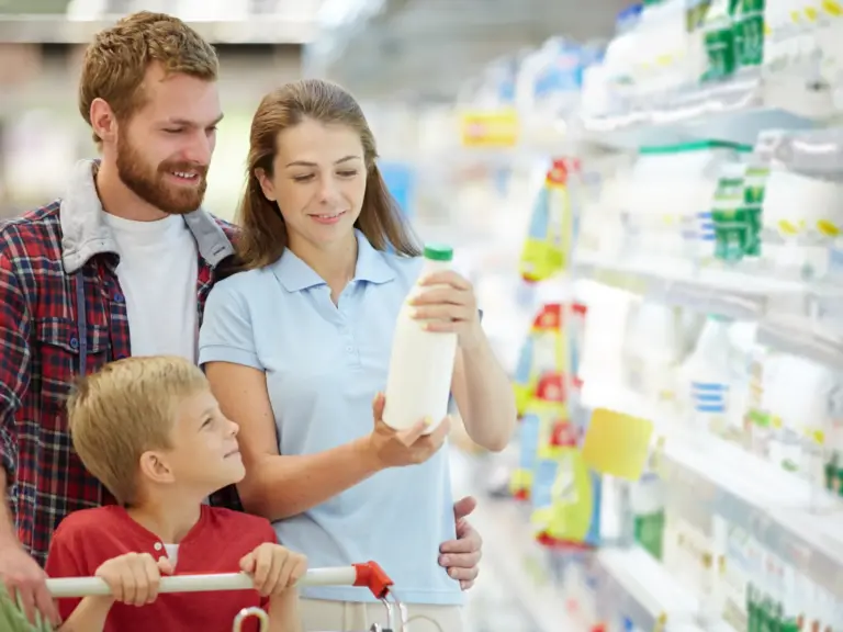 To mleko jest złe dla twoich kości i jelit. Masz je w lodówce? - INFBusiness