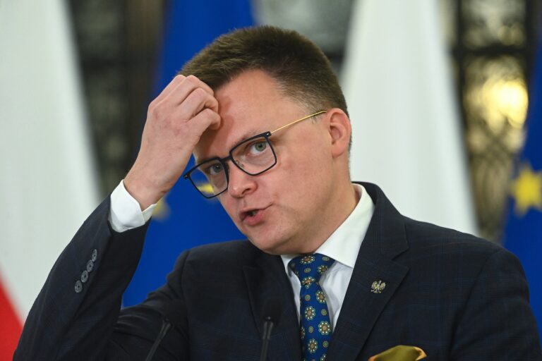 Szymon Hołownia tłumaczy, co miał na myśli mówiąc o „zamachu stanu” - INFBusiness