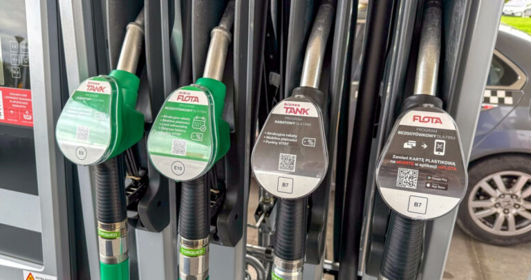 Ceny paliw. Koniec lipca przynosi korektę na stacjach benzynowych. - INFBusiness