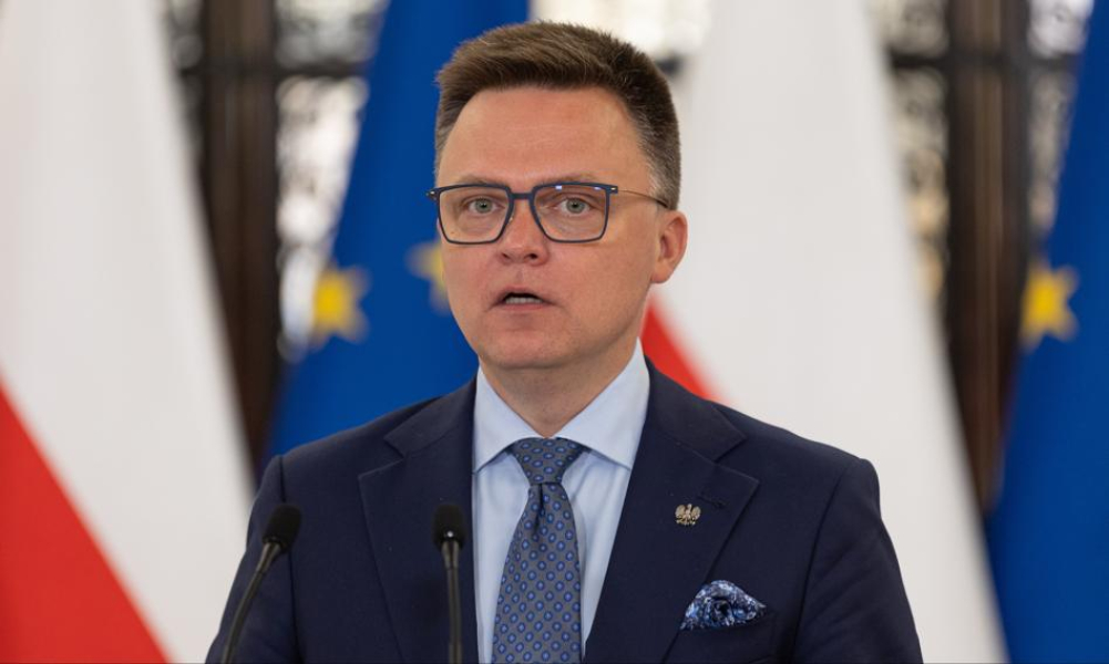 Czy Sikorski zostanie wicepremierem? Hołownia o zmianach w rządzie