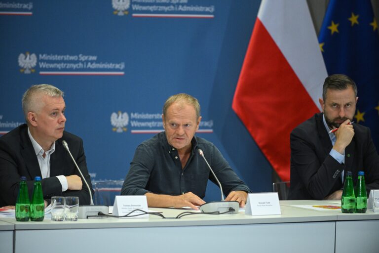 Prognoza pogody. Tusk apeluje „byśmy sobie nie pozwalali na optymistyczne interpretacje” - INFBusiness