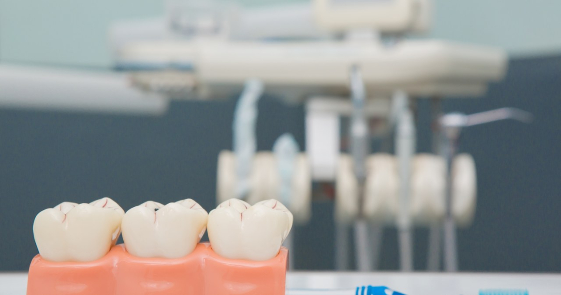 Dofinansowanie na dentystę. Niewielu wie, że przyznają już po 600 zł /ittipol /123RF/PICSEL