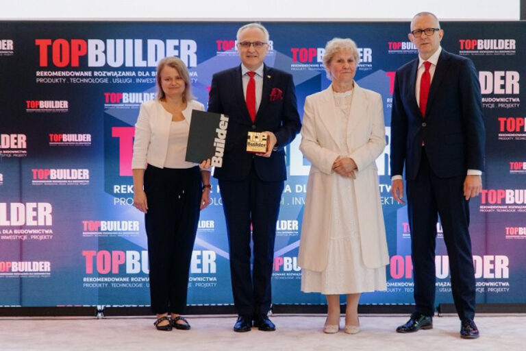 Gala TOPBUILDER 2025 za nami – Blachy Pruszyński ze statuetką 20-lecia - INFBusiness