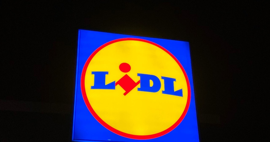 Lidl szuka 150 osób do pracy. Do wypłaty dodają samochód służbowy. /Przemysław Terlecki /INTERIA.PL