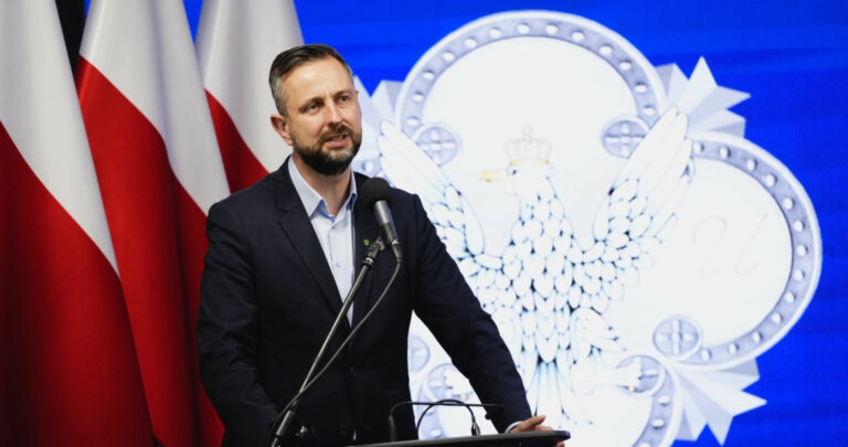 Nowe radary będą bronić polskiego wybrzeża. Umowa podpisana. - INFBusiness