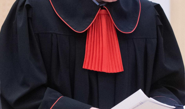 Ponad 5000 osób zostało podsłuchanych. Prokuratura publikuje dane - INFBusiness