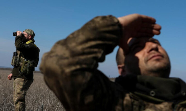 Rewolucja militarna: „Kupowanie milionów dronów jest bardziej opłacalne niż zakup lotniskowca” - INFBusiness