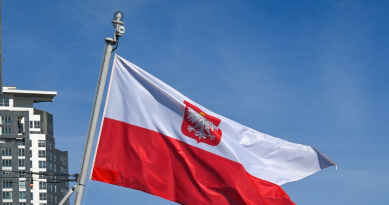 Rząd podejmuje kroki w celu repolonizacji statków. Zapowiedział to sam premier. - INFBusiness