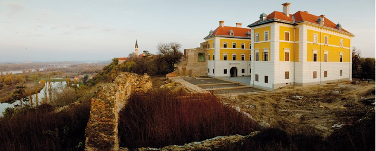 „Specjalna ochrona przed podciąganiem kapilarnym wilgoci w murze” Jens Engel, menedżer produktu ds. ochrony budynków i elewacji - INFBusiness