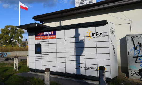 Sprzedali Allegro Mall Group. Teraz tracą pieniądze z powodu konfliktu InPost-Allegro.