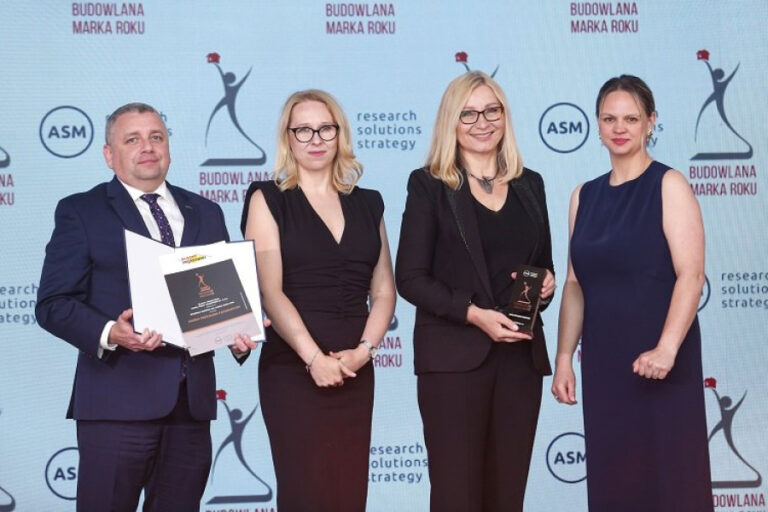 Statuetkę Budowlanej Marki Roku 2025 po raz kolejny odebrał Blacha Pruszyński - INFBusiness