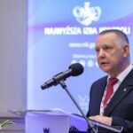 Marian Banaś mebluje NIK swoimi ludźmi. I zatrudnia doradcę, by pozostać prezesem