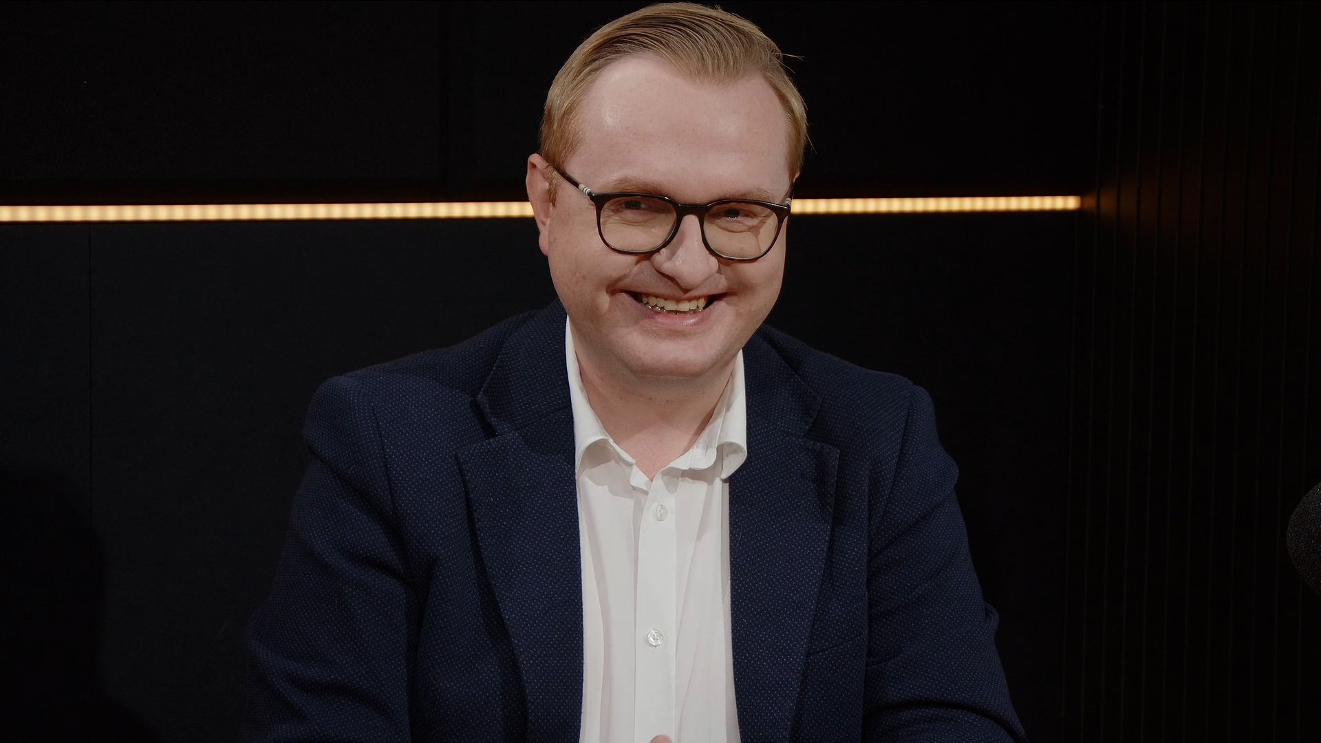 Ekspert: Prawica dominuje w internecie. KO nie próbuje zatrzymać tej fali - INFBusiness