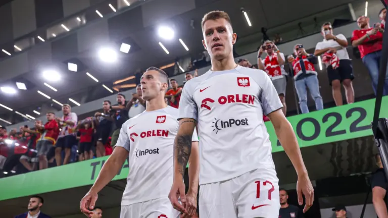Damian Szymański jest zawodnikiem Legii Warszawa. Jest byłym zawodnikiem reprezentacji Polski – Ekstraklasy - INFBusiness
