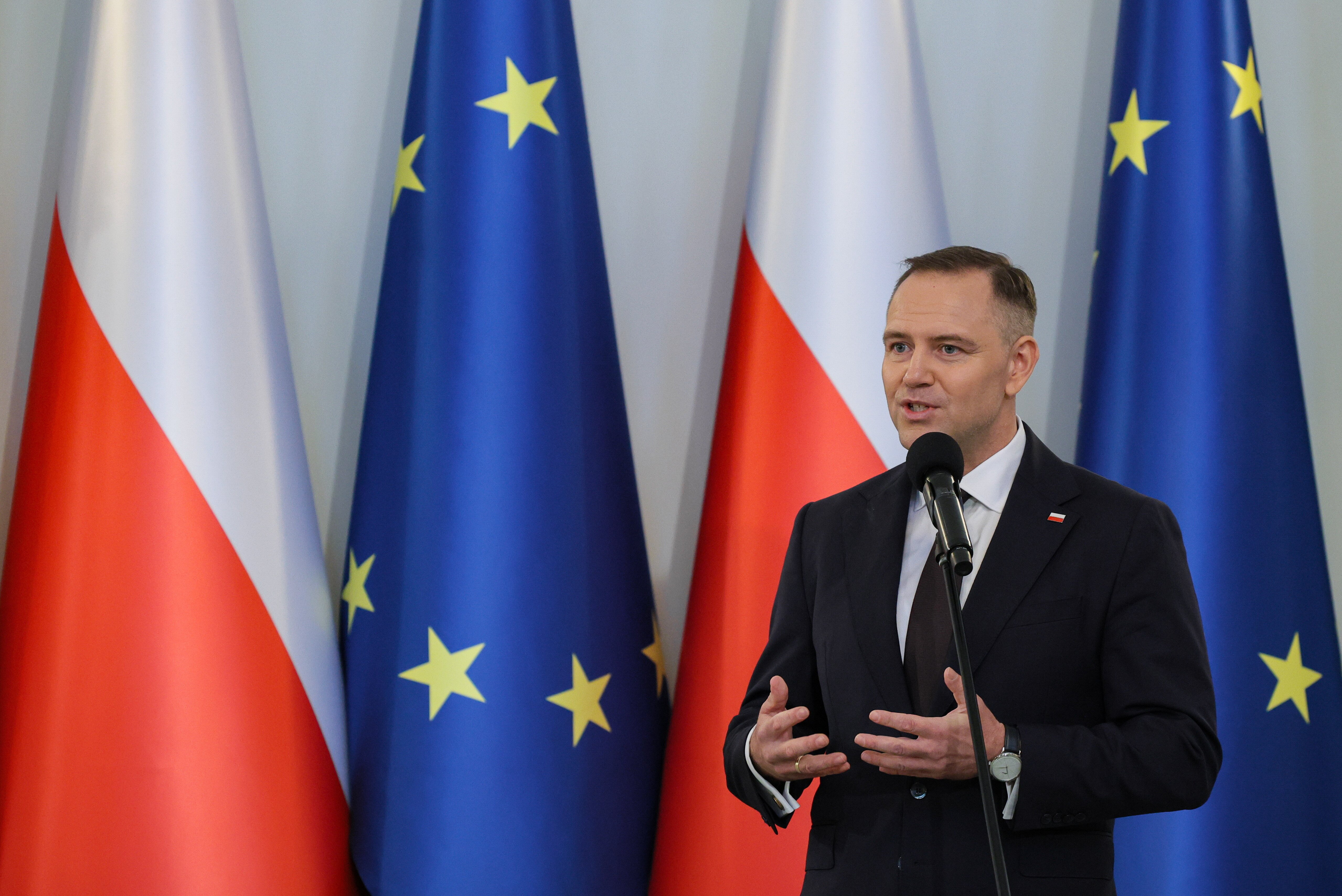 Wojciech Warski: Prezydent Nawrocki po exposé, przed zagraniczną podróżą - INFBusiness