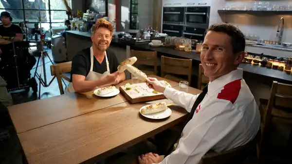Znany szef kuchni Richard Blais gotuje owady w nowym serialu cyfrowym „Bug Bites” - INFBusiness