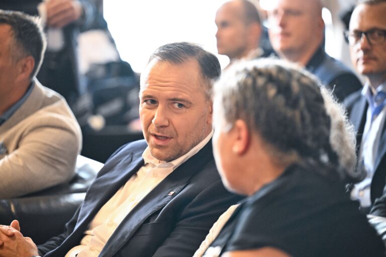 Karol Nawrocki z Polsat News: Polacy mają prawo być oburzeni, gdy słyszą jak wydawano środki z KPO - INFBusiness