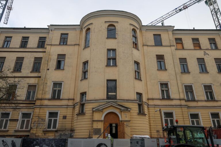 Muzeum Getta Warszawskiego zwalnia Daniela Blatmana. Obawia się porównań do Strefy Gazy? - INFBusiness