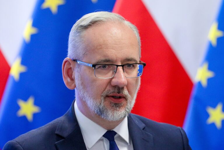 Adam Niedzielski pobity w Siedlcach. Sprawcy mieli pretensje o decyzje z czasów pandemii - INFBusiness