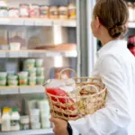 Porównanie cen w sieciach handlowych – gdzie zakupy są najtańsze?