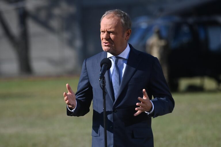Donald Tusk opublikował nowy wpis. Chodzi o spotkanie Trump-Putin na Alasce - INFBusiness
