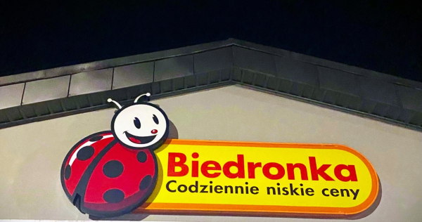 Biedronka uruchomi nową „grupę”. Zarejestrowała w urzędzie trzy nazwy. - INFBusiness