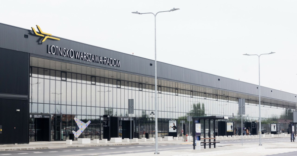 Czy lotnisko w Radomiu upadnie? Ekspert: Perspektywy są bardzo złe - INFBusiness