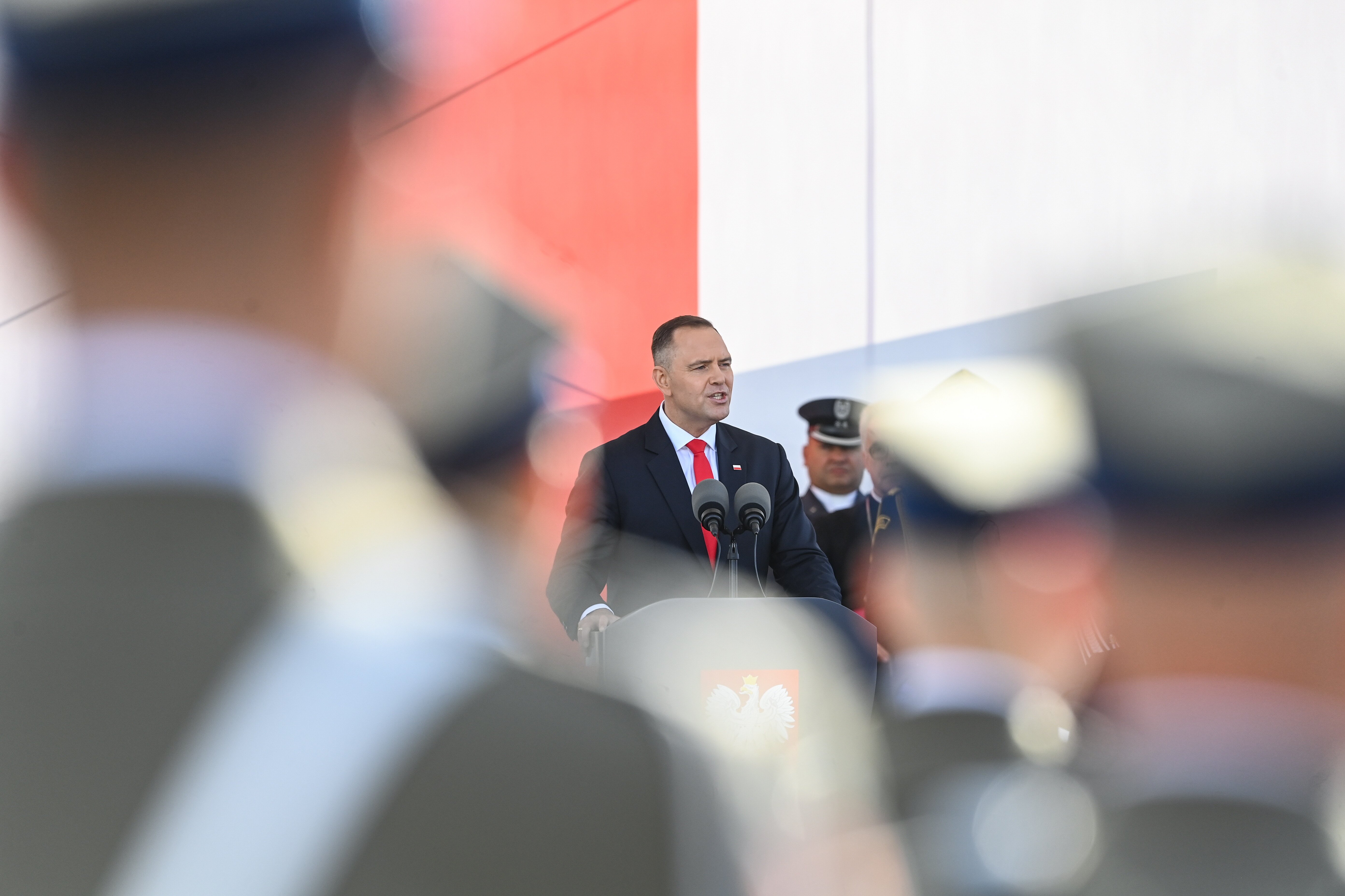 Nawrocki już w pierwszym dniu urzędowania nie dotrzymał słowa i nie spełnił obietnicy - INFBusiness
