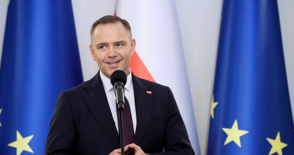 W dniu zaprzysiężenia prezydenta Nawrockiego już się zaczęła wojna - pisze Robert Gwizdowski. /Paweł Wodzyński /East News