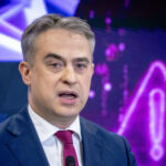 Gawkowski: Koniec Starlinka dla Ukrainy. „Weta prezydenckie tną na oślep”