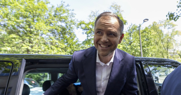 Karol Nawrocki ma zakaz prowadzenia pojazdów. Zastosowano surowe procedury. - INFBusiness