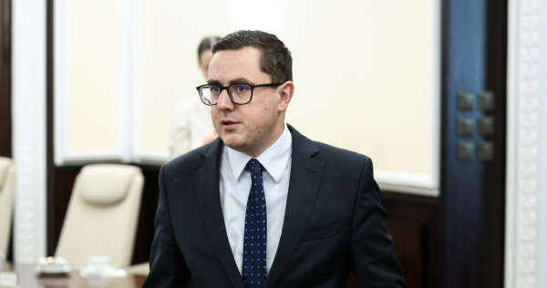 Prezydent zawetował ustawę o farmach wiatrowych. Motyka: Cios dla polskich rodzin - INFBusiness