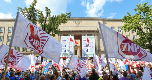 Będzie protest nauczycieli? /Piotr Molecki/East News /East News