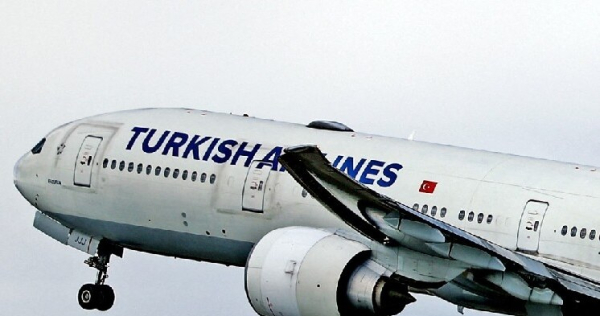 Turkish Airlines latają ze Stambułu do syryjskiego Aleppo, od stycznia również do Damaszku /Urbanandsport/NurPhoto /AFP