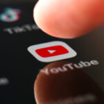 YouTube pozwolił AI edytować wybrane filmy użytkowników. Zgodę twórców pominięto