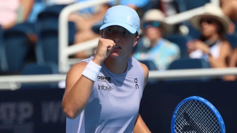Iga Świątek wyprzedziła Arynę Sabalenkę. Polka najlepsza na świecie – Tenis - INFBusiness