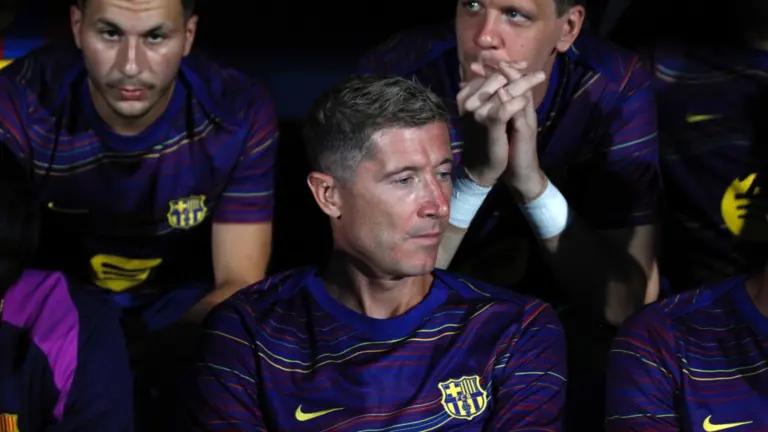 Robert Lewandowski zostanie zastąpiony! Niespodziewany zwrot akcji prosto z Monachium – Transfery - INFBusiness