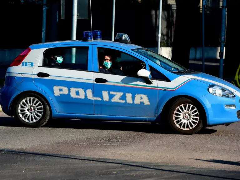 Włochy. Polka została zaatakowana przez nożownika. Uratował ją zawodnik Sampdorii. - INFBusiness