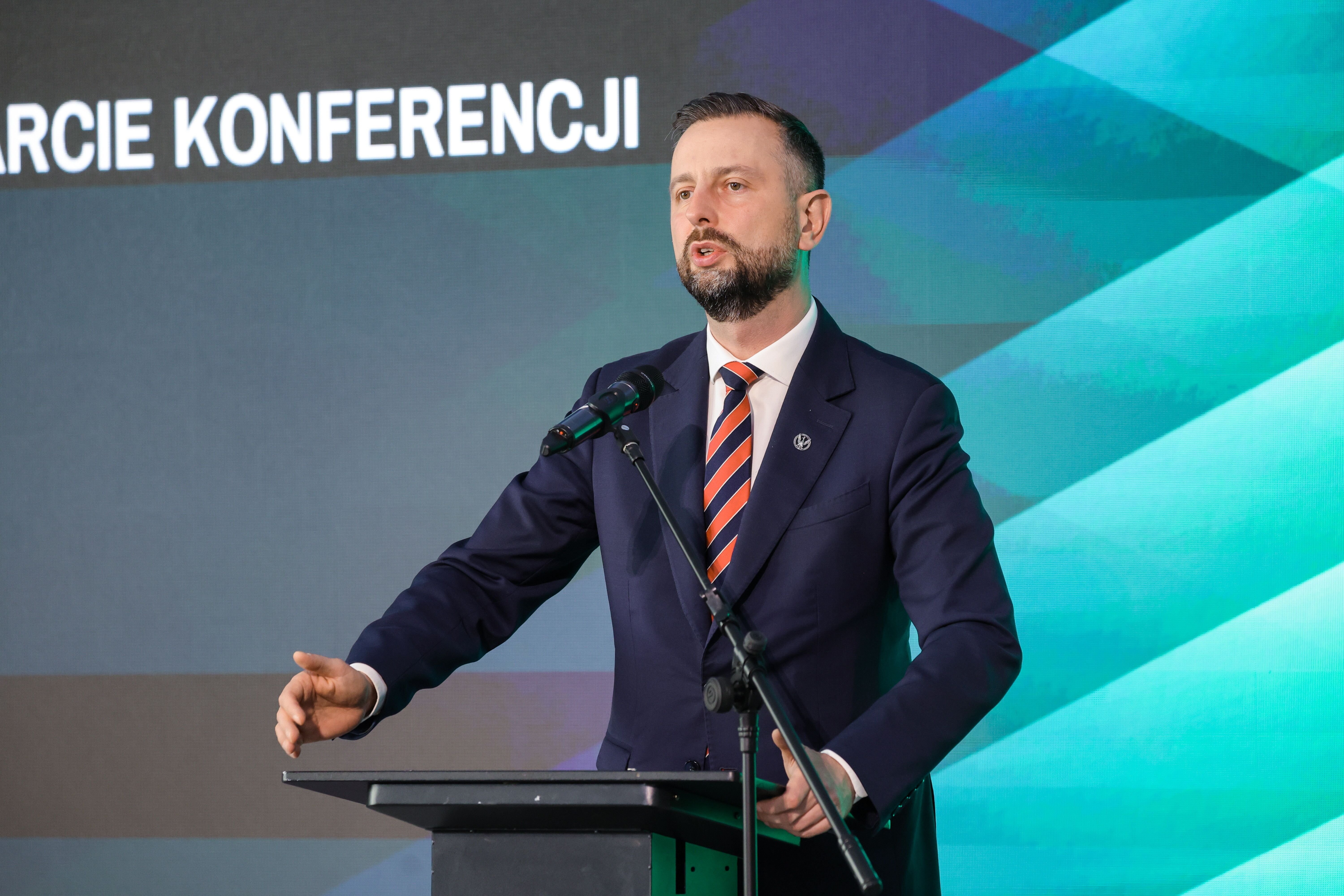 Kto podejmuje decyzję o ostrzale celów naruszających integralność terytorialną Polski? Wyjaśnia Ministerstwo Obrony Narodowej. - INFBusiness