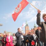Oficjalne czasopismo Agencji Bezpieczeństwa Wewnętrznego ostrzega przed ruchami sponsorowanymi przez państwo, w tym przed Janem Zbigniewem Potockim.