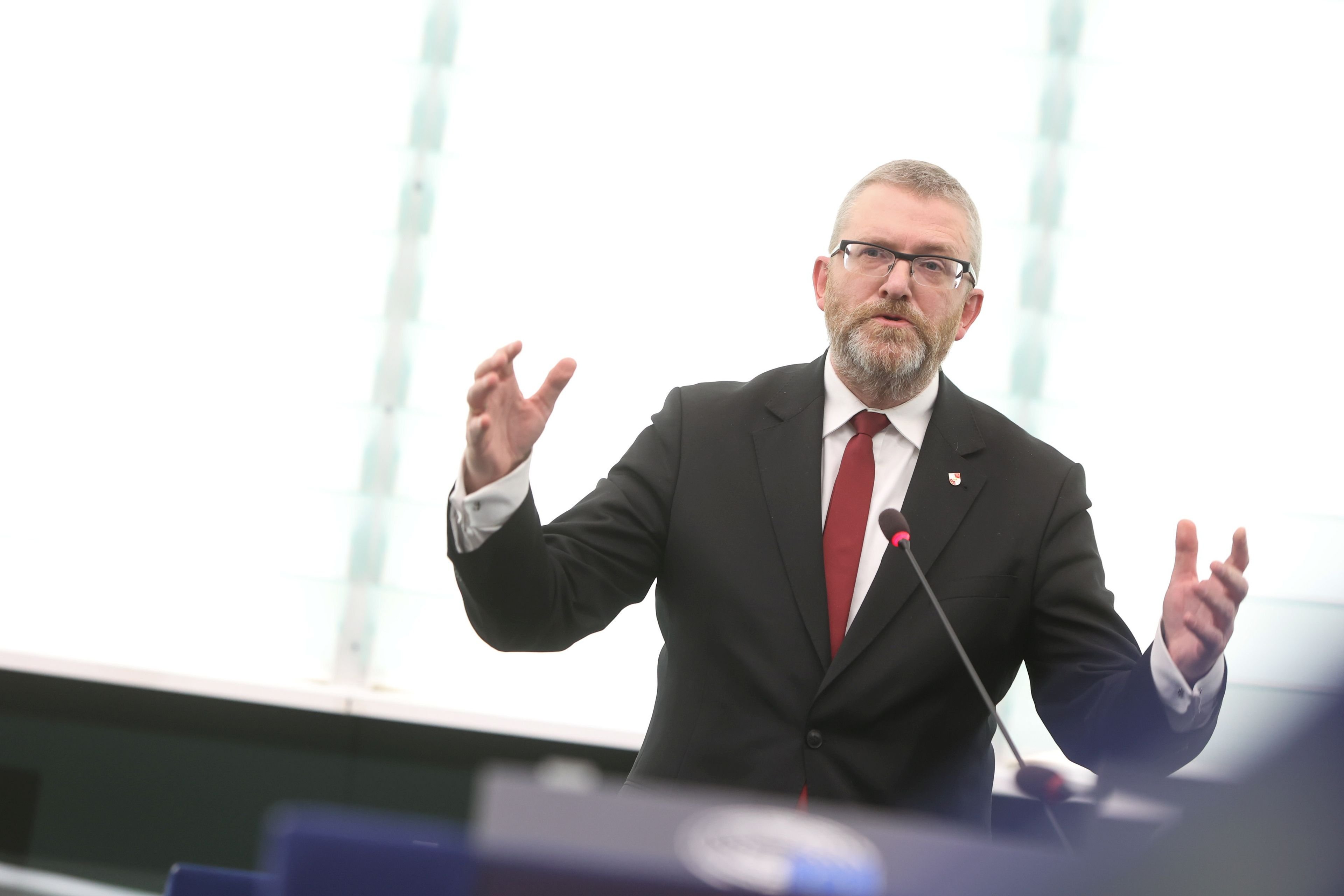 Grzegorz Braun „nie spełnia żądań” dotyczących immunitetu - INFBusiness