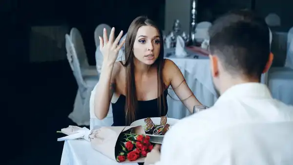 Wymiana prezentów rocznicowych ujawnia nierówny wysiłek w małżeństwie na Reddicie - INFBusiness