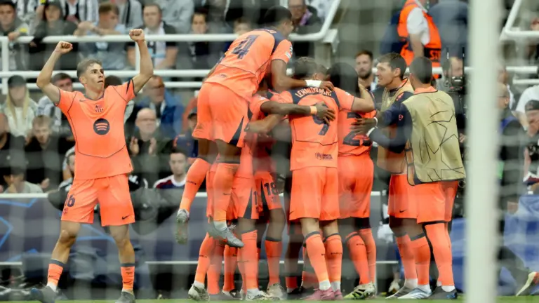 Liga Mistrzów: FC Barcelona pokonała Newcastle. Robert Lewandowski niewidzialny – Liga Mistrzów UEFA - INFBusiness