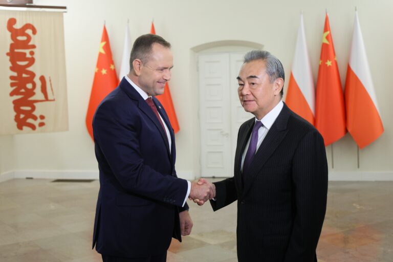Czy prezydent Karol Nawrocki będzie kontynuował linię Andrzeja Dudy w stosunkach z Chinami? - INFBusiness