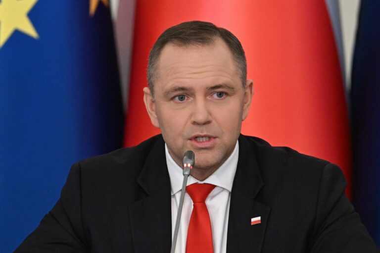 Wojska NATO na terytorium Polski. Prezydent Karol Nawrocki podpisuje dokument. - INFBusiness