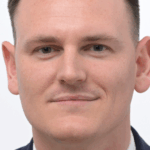 Tomasz Fröhlich z Alternatywy dla Niemiec stał się ulubieńcem polskiej prawicy. Jego wpływy mogą wzrosnąć.