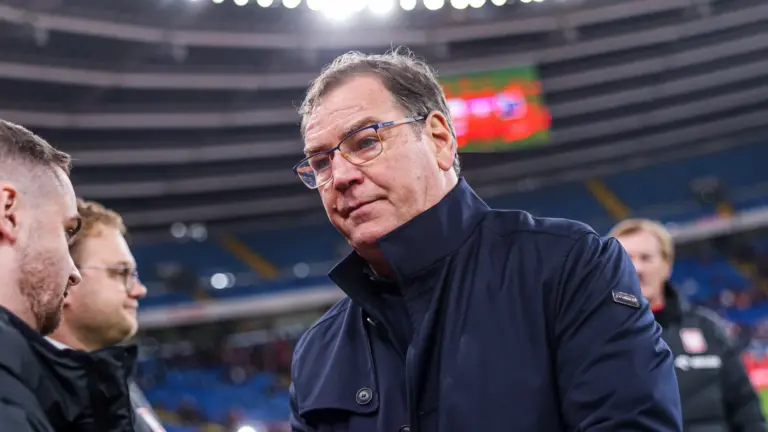 Polska kontra Nowa Zelandia. Urban bez owijania w bawełnę. Selekcjoner ostro. - INFBusiness