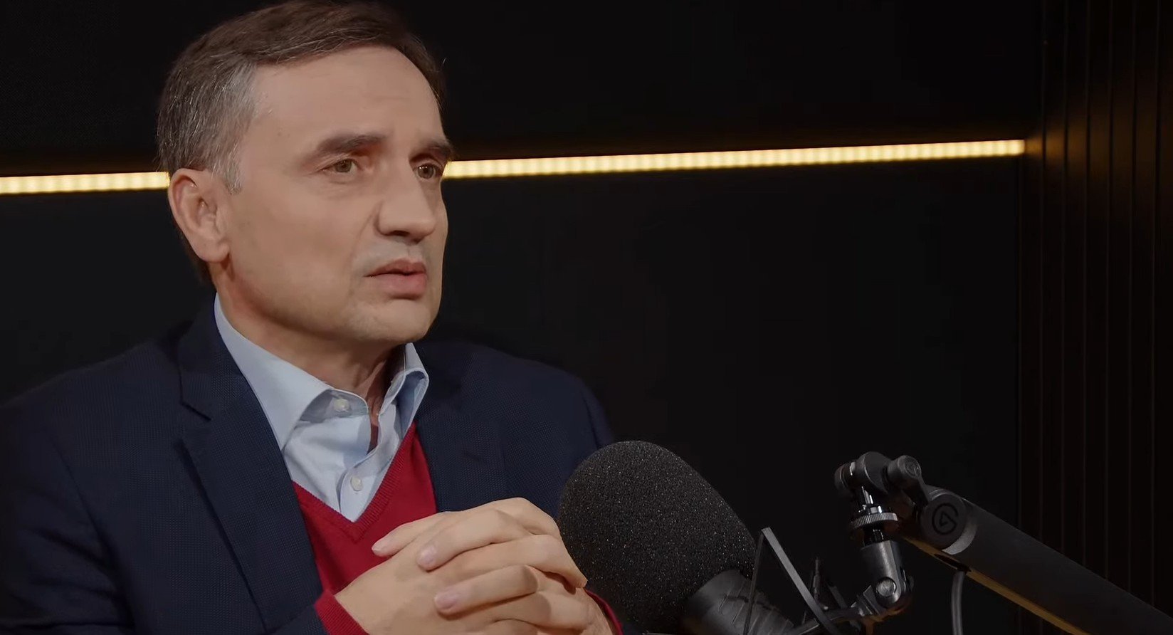 "To prawie zadziwiające, że żyję". Zbigniew Ziobro mówi o swojej dolegliwości. - INFBusiness
