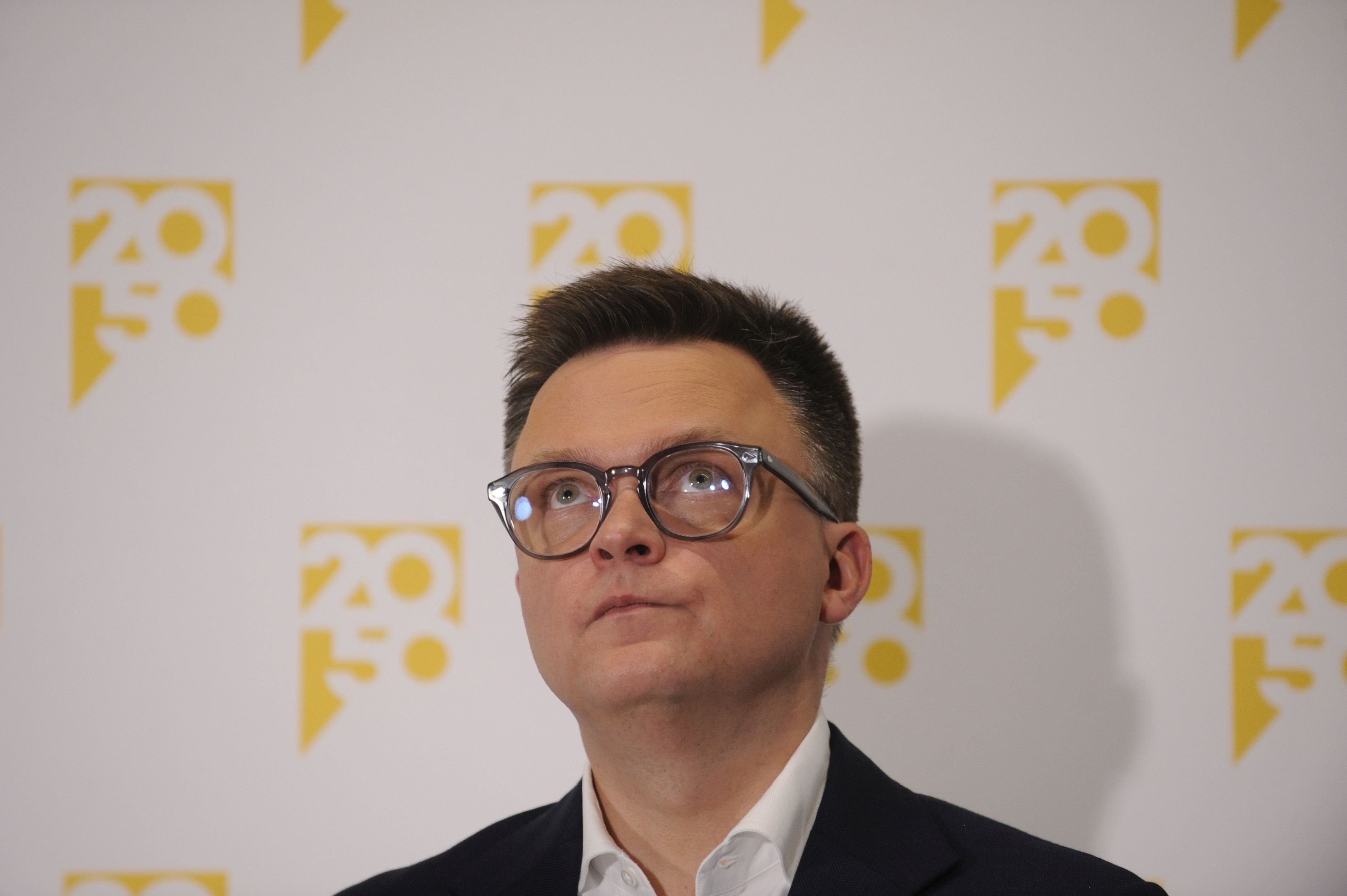 Badanie opinii: Czy Polska 2050 przetrwa bez Hołowni? Połowa Polaków przewiduje rozpad lub podział. - INFBusiness